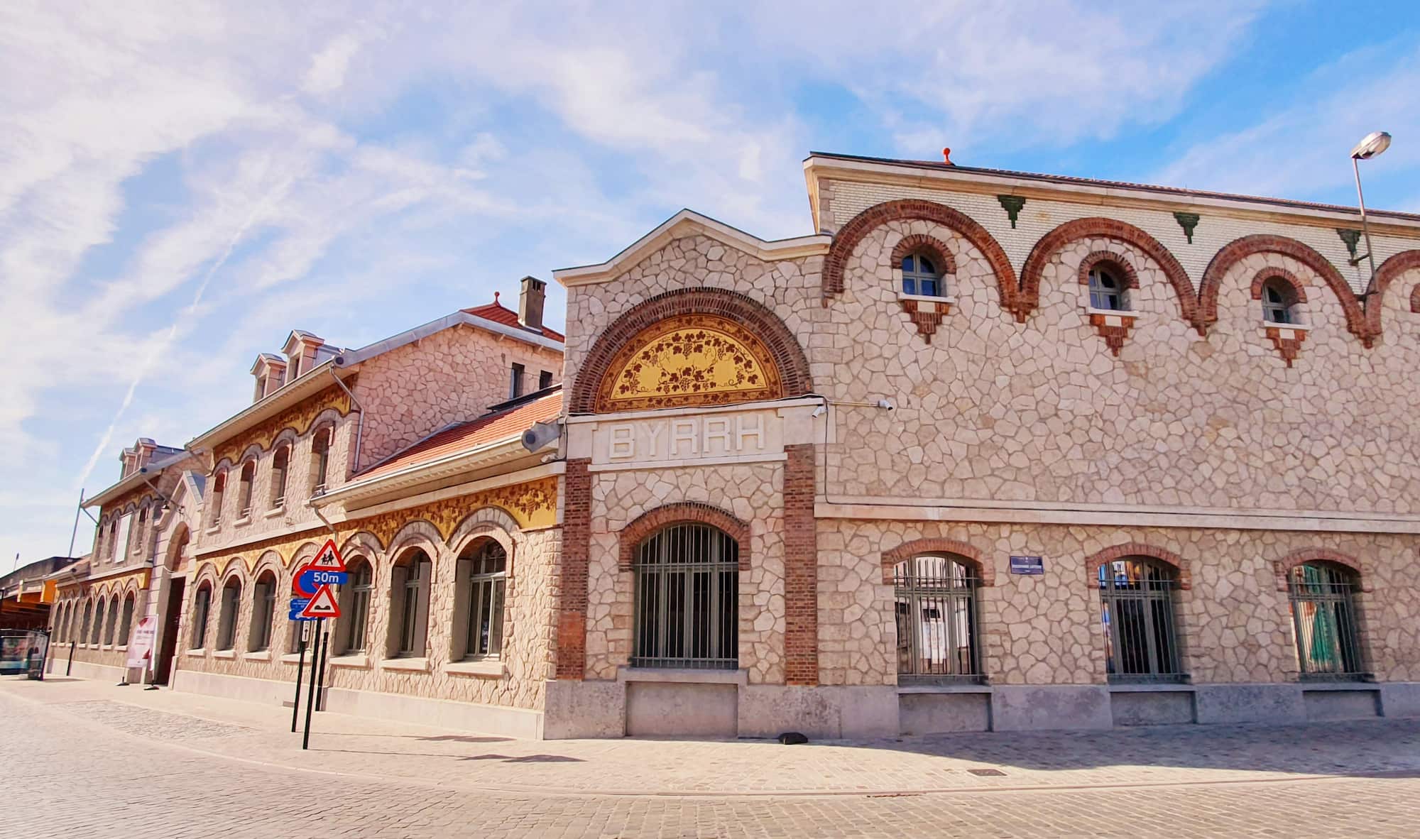 facade